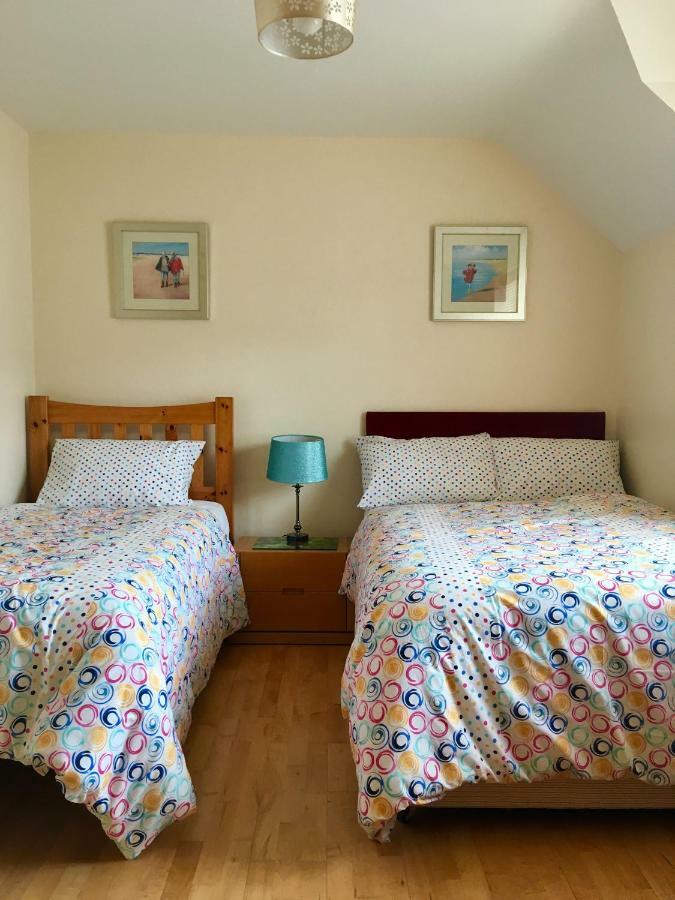 Fuchsia House Villa Knights Town Buitenkant foto